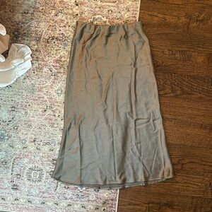 Olive green satin skirt Zara